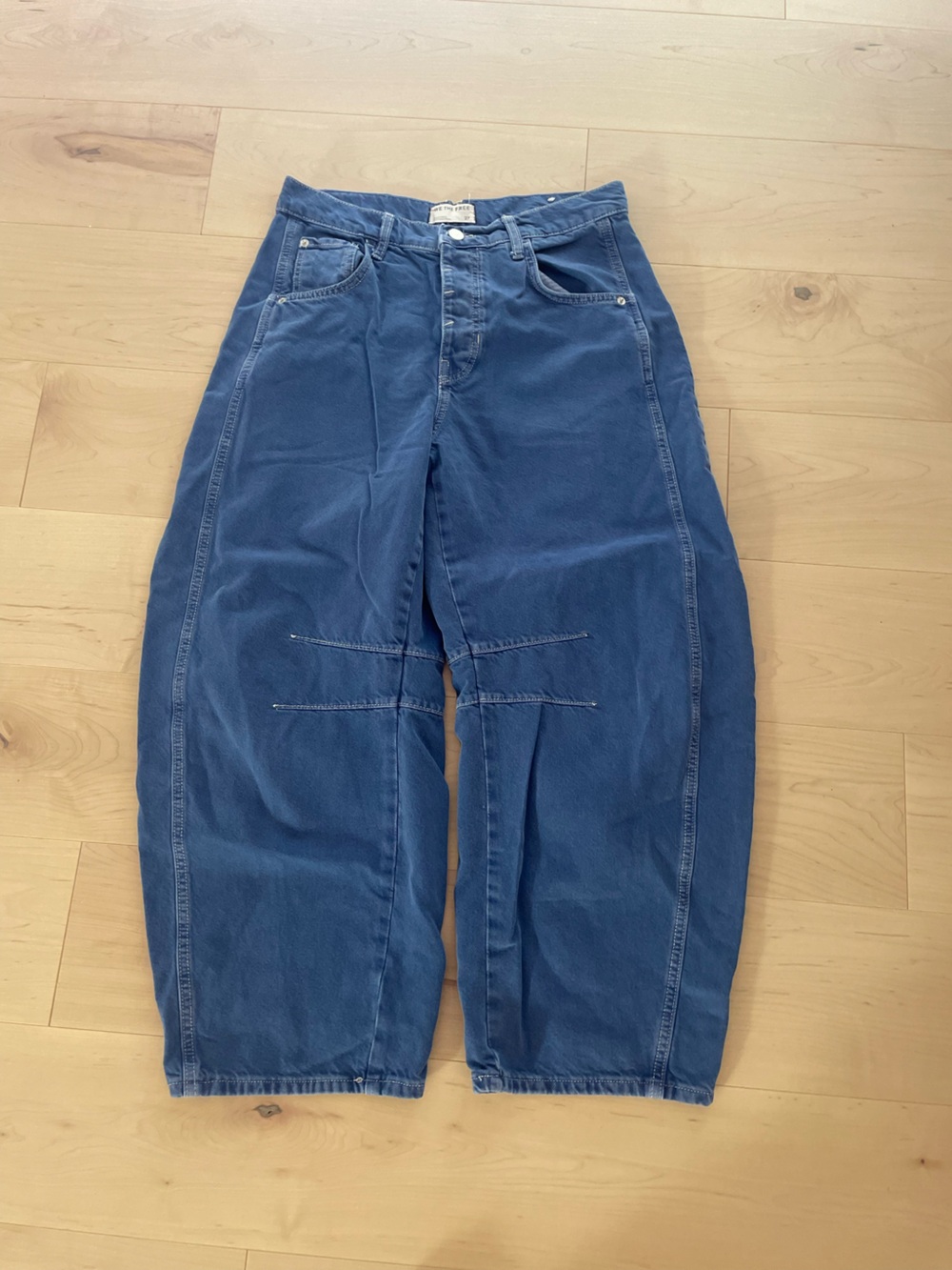 Free People Barrel Jeans 27